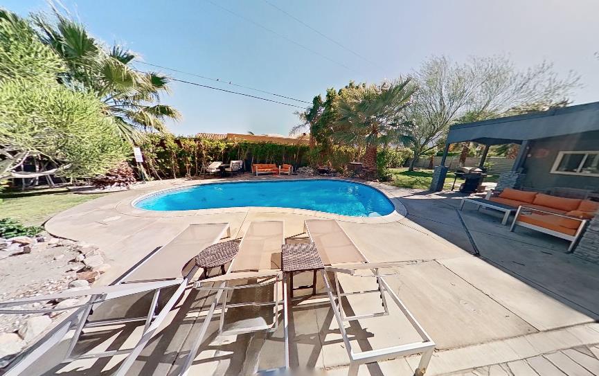 Detail Gallery Image 9 of 16 For 1950 N Magnolia Rd, Palm Springs,  CA 92262 - 3 Beds | 3/1 Baths