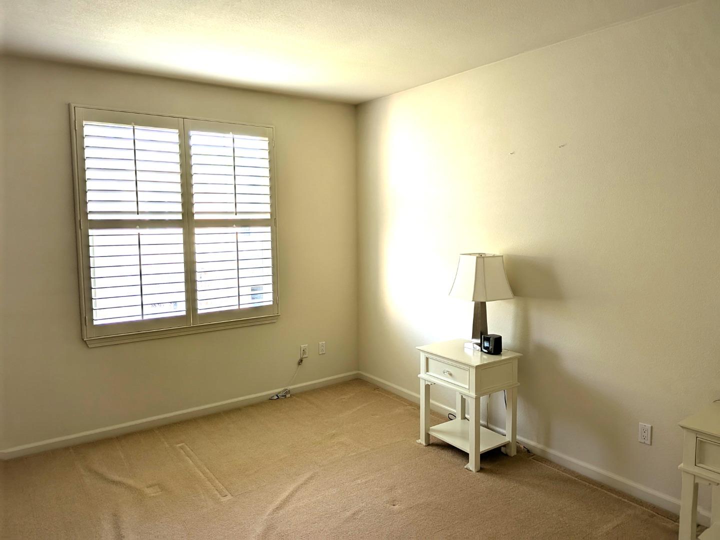 Detail Gallery Image 9 of 11 For 4028 Fitzpatrick Way, Santa Clara,  CA 95054 - 2 Beds | 2/1 Baths