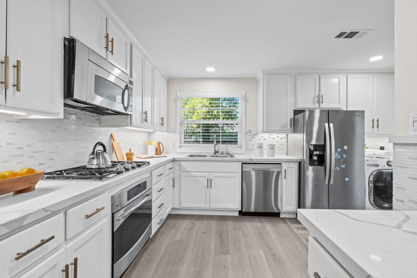 Detail Gallery Image 23 of 73 For 2289 Newhall St, Santa Clara,  CA 95050 - 3 Beds | 1 Baths