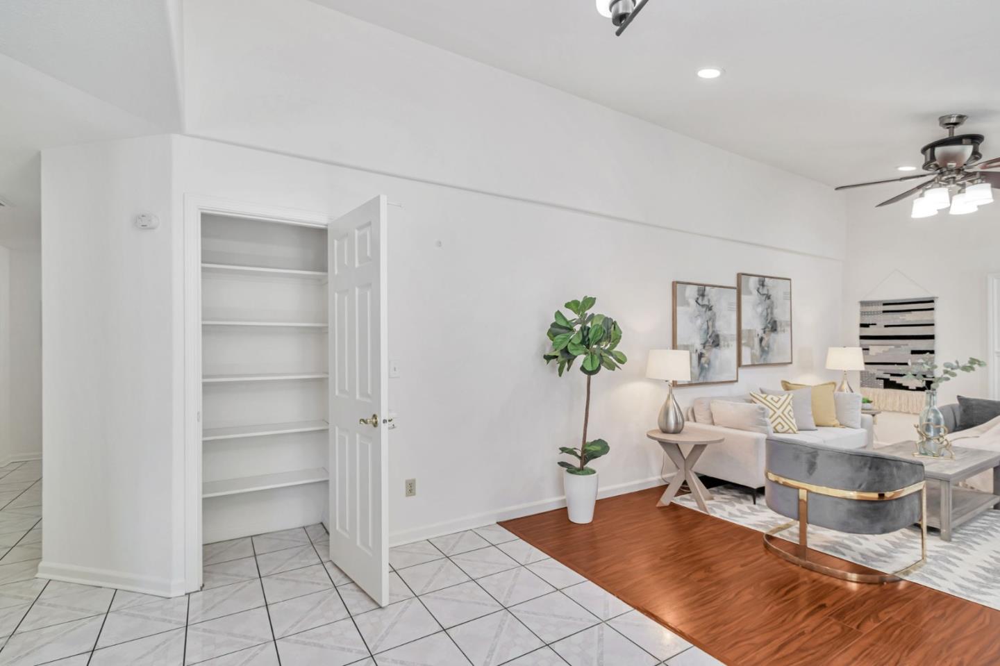 Detail Gallery Image 11 of 43 For 2918 Stanhope Dr, San Jose,  CA 95121 - 4 Beds | 2 Baths
