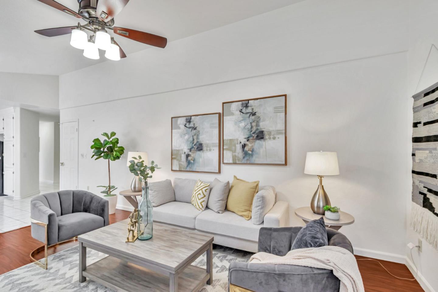 Detail Gallery Image 13 of 43 For 2918 Stanhope Dr, San Jose,  CA 95121 - 4 Beds | 2 Baths