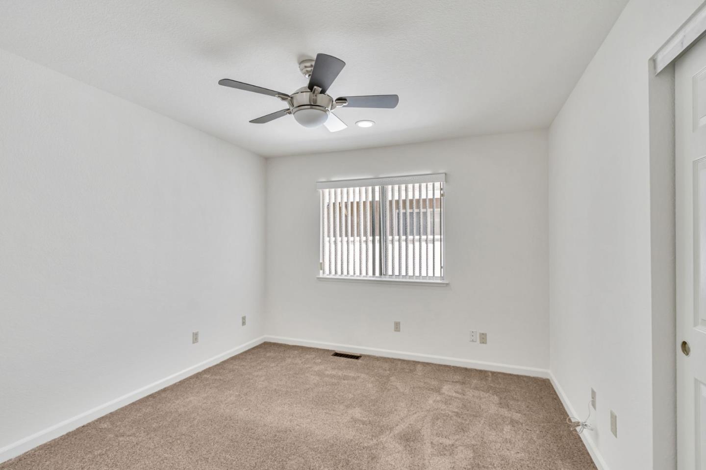 Detail Gallery Image 26 of 43 For 2918 Stanhope Dr, San Jose,  CA 95121 - 4 Beds | 2 Baths