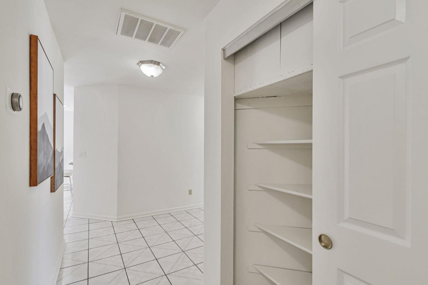 Detail Gallery Image 30 of 43 For 2918 Stanhope Dr, San Jose,  CA 95121 - 4 Beds | 2 Baths