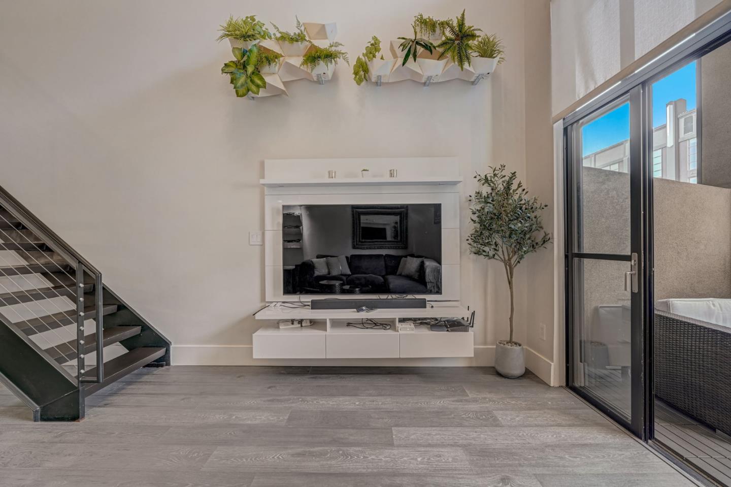 Detail Gallery Image 13 of 31 For 334 Santana Row #329,  San Jose,  CA 95128 - 1 Beds | 1/1 Baths