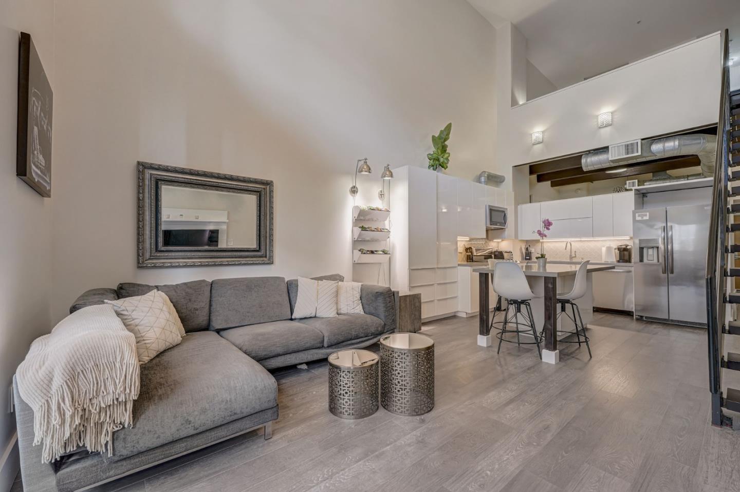Detail Gallery Image 9 of 31 For 334 Santana Row #329,  San Jose,  CA 95128 - 1 Beds | 1/1 Baths