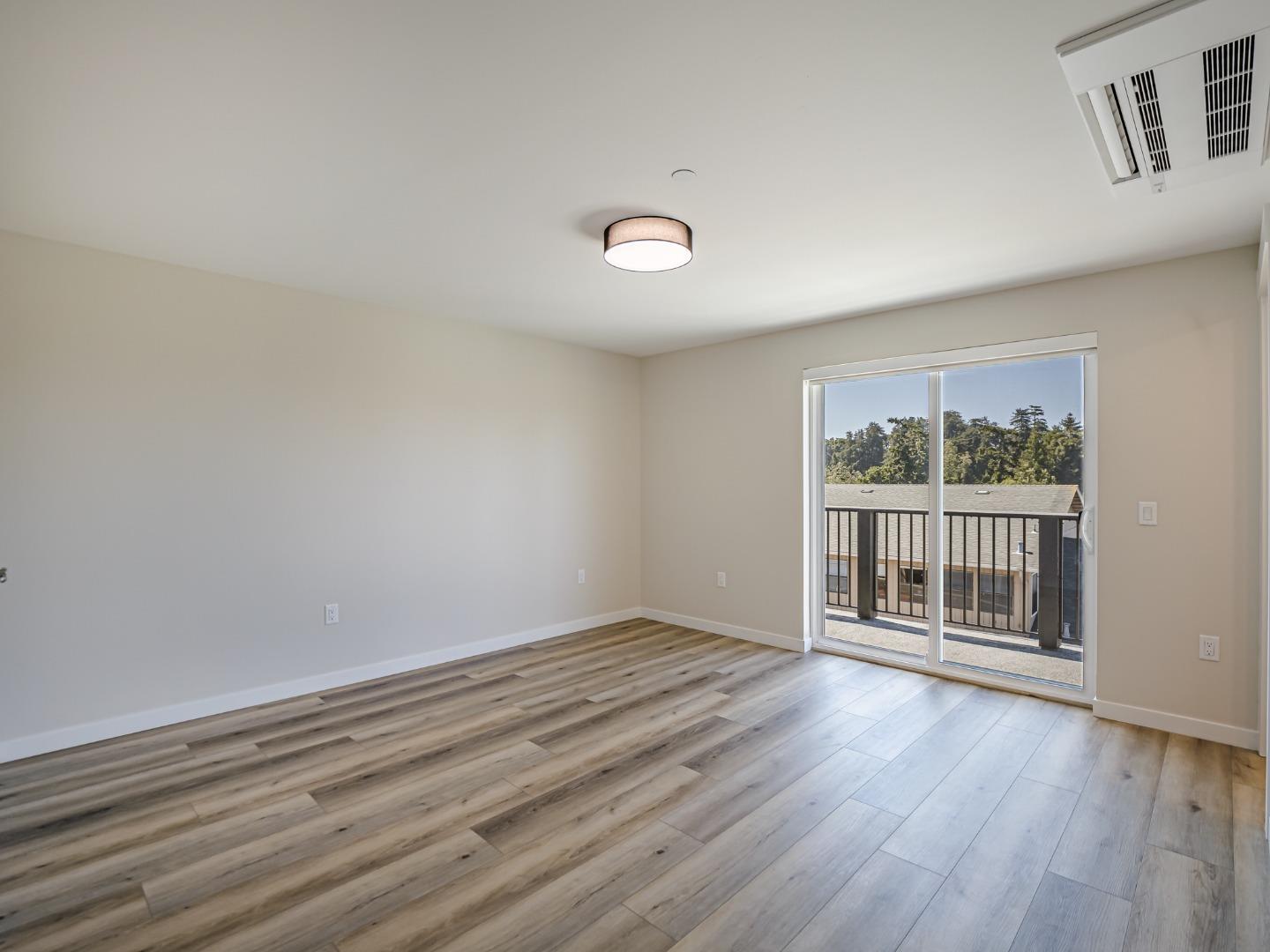 Detail Gallery Image 19 of 28 For 116 Aptos Village Way #1,  Aptos,  CA 95003 - 2 Beds | 2 Baths