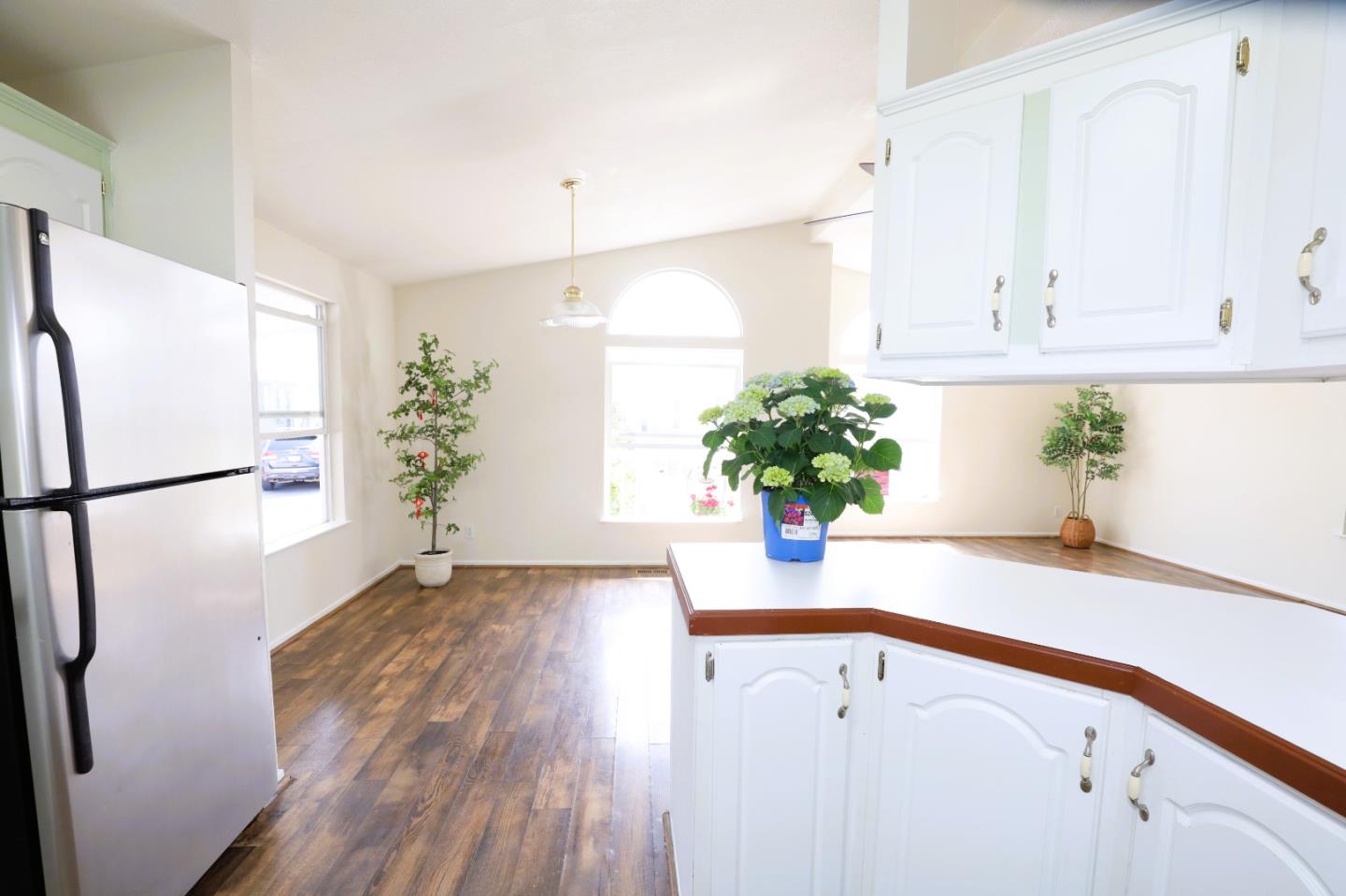 Detail Gallery Image 15 of 32 For 600 E Weddell Dr #9,  Sunnyvale,  CA 94089 - 3 Beds | 2 Baths