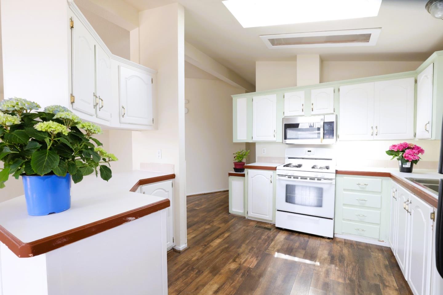Detail Gallery Image 17 of 32 For 600 E Weddell Dr #9,  Sunnyvale,  CA 94089 - 3 Beds | 2 Baths