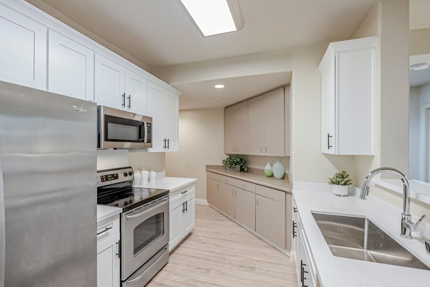Detail Gallery Image 12 of 43 For 35580 Monterra Ter #102,  Union City,  CA 94587 - 2 Beds | 3 Baths