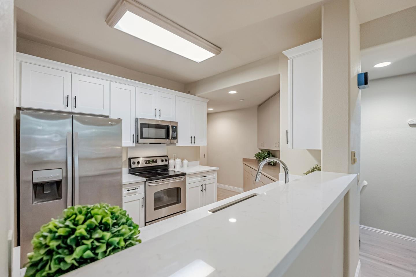 Detail Gallery Image 13 of 43 For 35580 Monterra Ter #102,  Union City,  CA 94587 - 2 Beds | 3 Baths