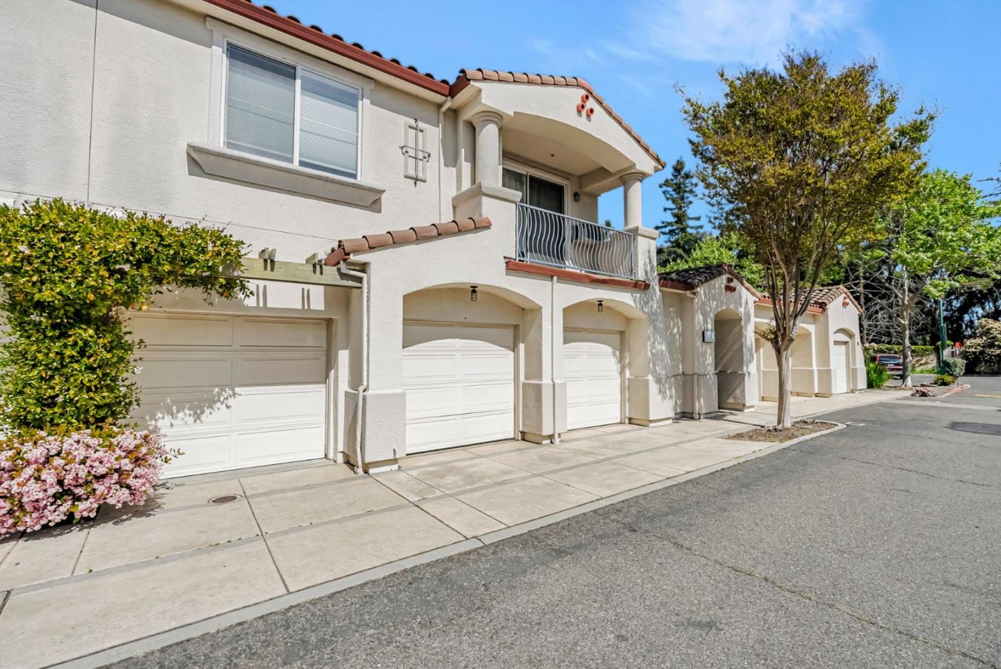 Detail Gallery Image 2 of 43 For 35580 Monterra Ter #102,  Union City,  CA 94587 - 2 Beds | 3 Baths