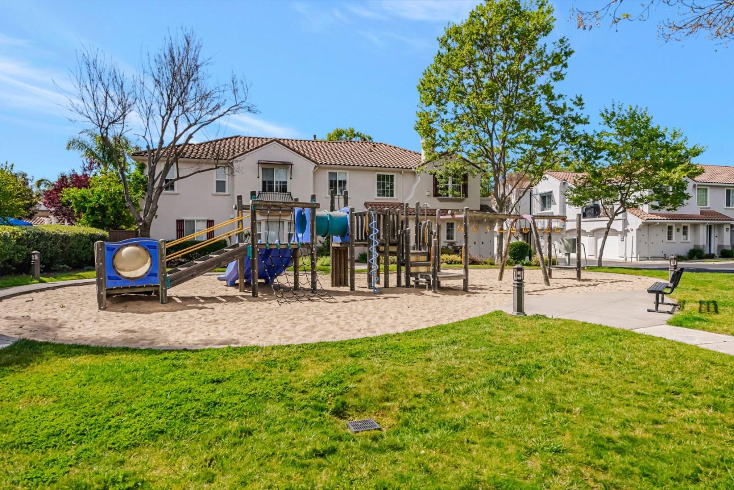 Detail Gallery Image 37 of 43 For 35580 Monterra Ter #102,  Union City,  CA 94587 - 2 Beds | 3 Baths