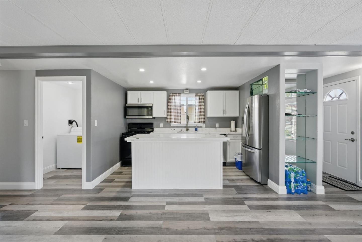 Detail Gallery Image 13 of 30 For 3015 E Bayshore Rd #169,  Redwood City,  CA 94063 - 2 Beds | 2 Baths
