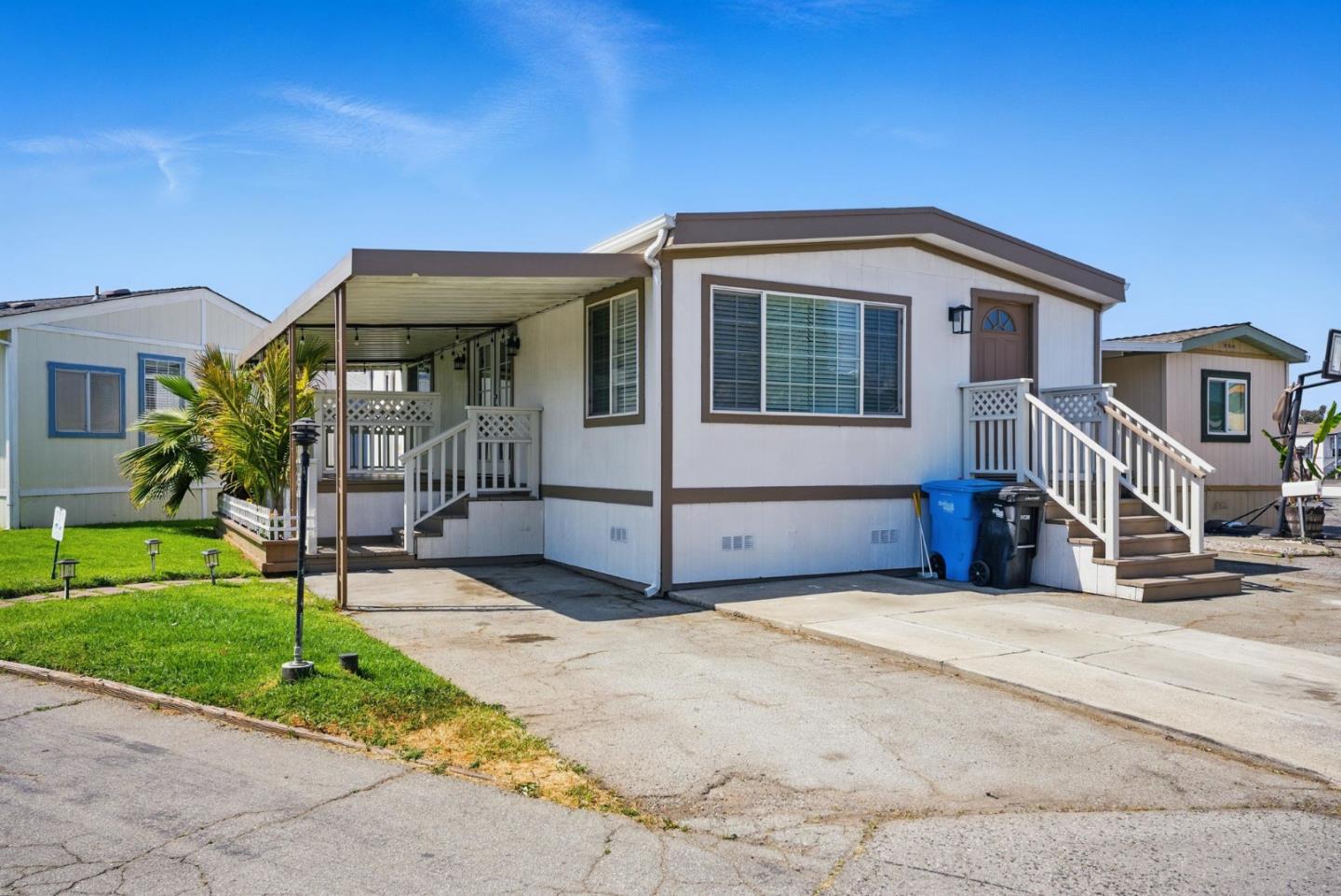 Detail Gallery Image 20 of 30 For 3015 E Bayshore Rd #169,  Redwood City,  CA 94063 - 2 Beds | 2 Baths