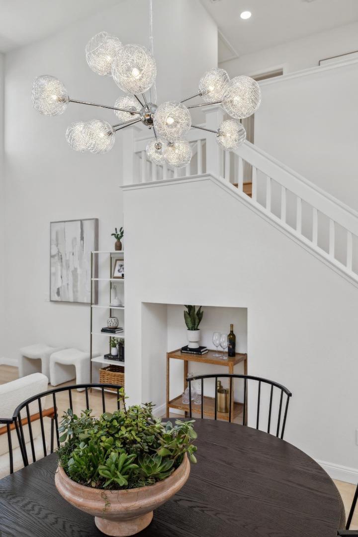 Detail Gallery Image 12 of 51 For 4216 Verdigris Cir, San Jose,  CA 95134 - 3 Beds | 2/1 Baths