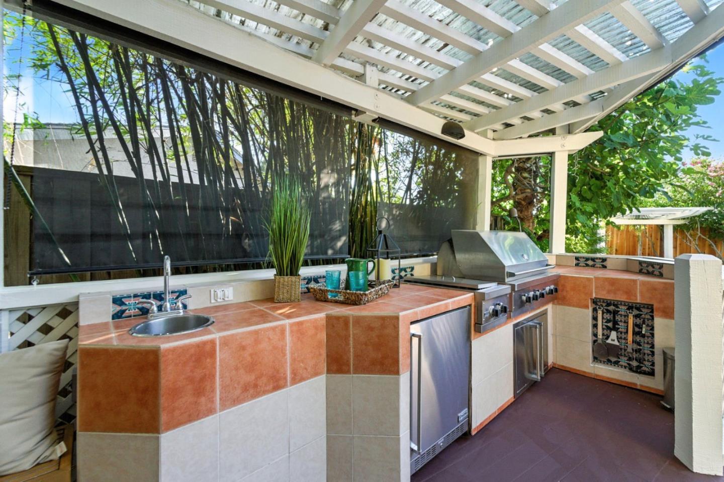 Detail Gallery Image 30 of 44 For 1625 Serpa Dr, Milpitas,  CA 95035 - 4 Beds | 2/1 Baths