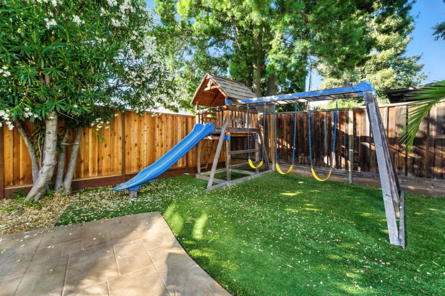 Detail Gallery Image 40 of 44 For 1625 Serpa Dr, Milpitas,  CA 95035 - 4 Beds | 2/1 Baths