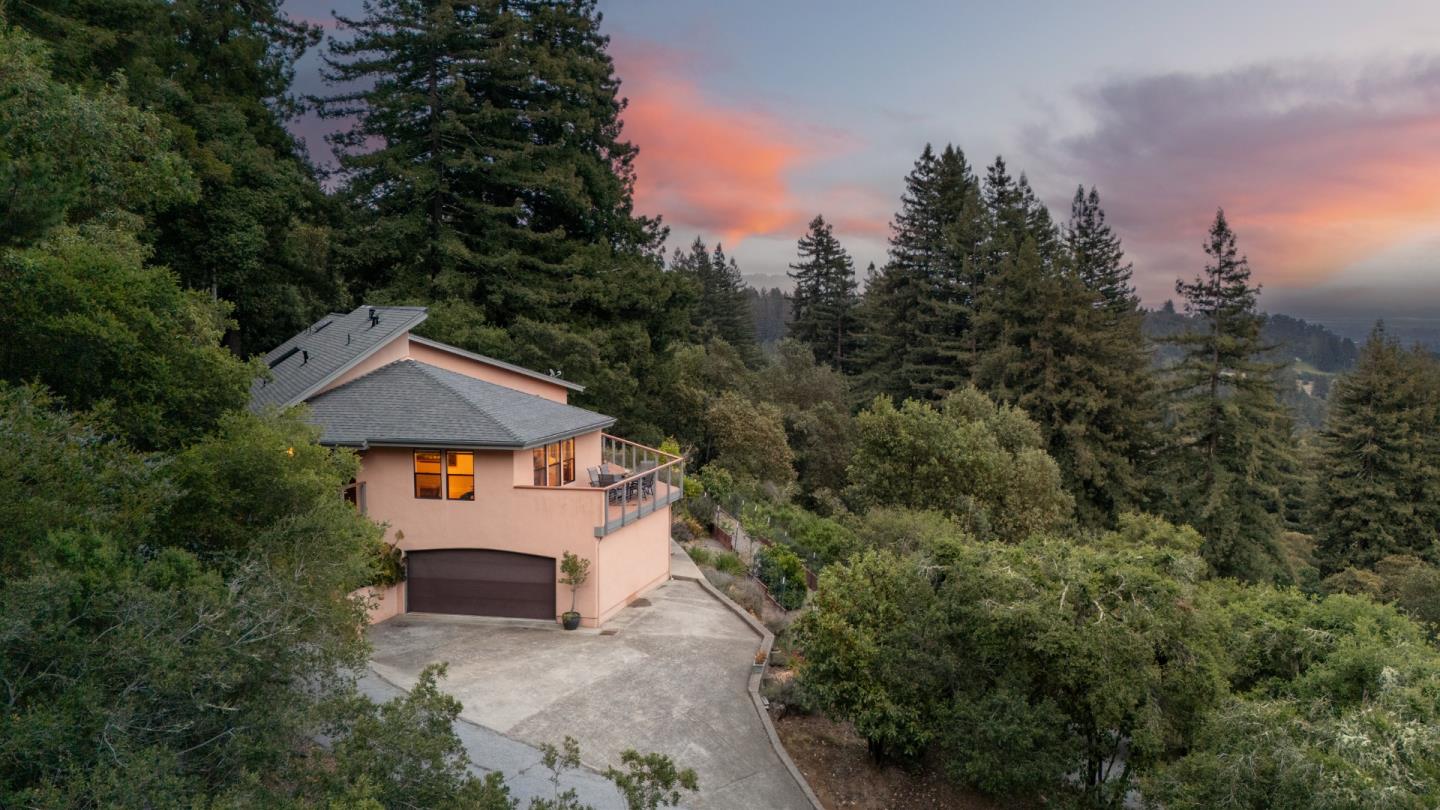 Detail Gallery Image 2 of 73 For 1081 Avocado Rd, Watsonville,  CA 95076 - 3 Beds | 2 Baths