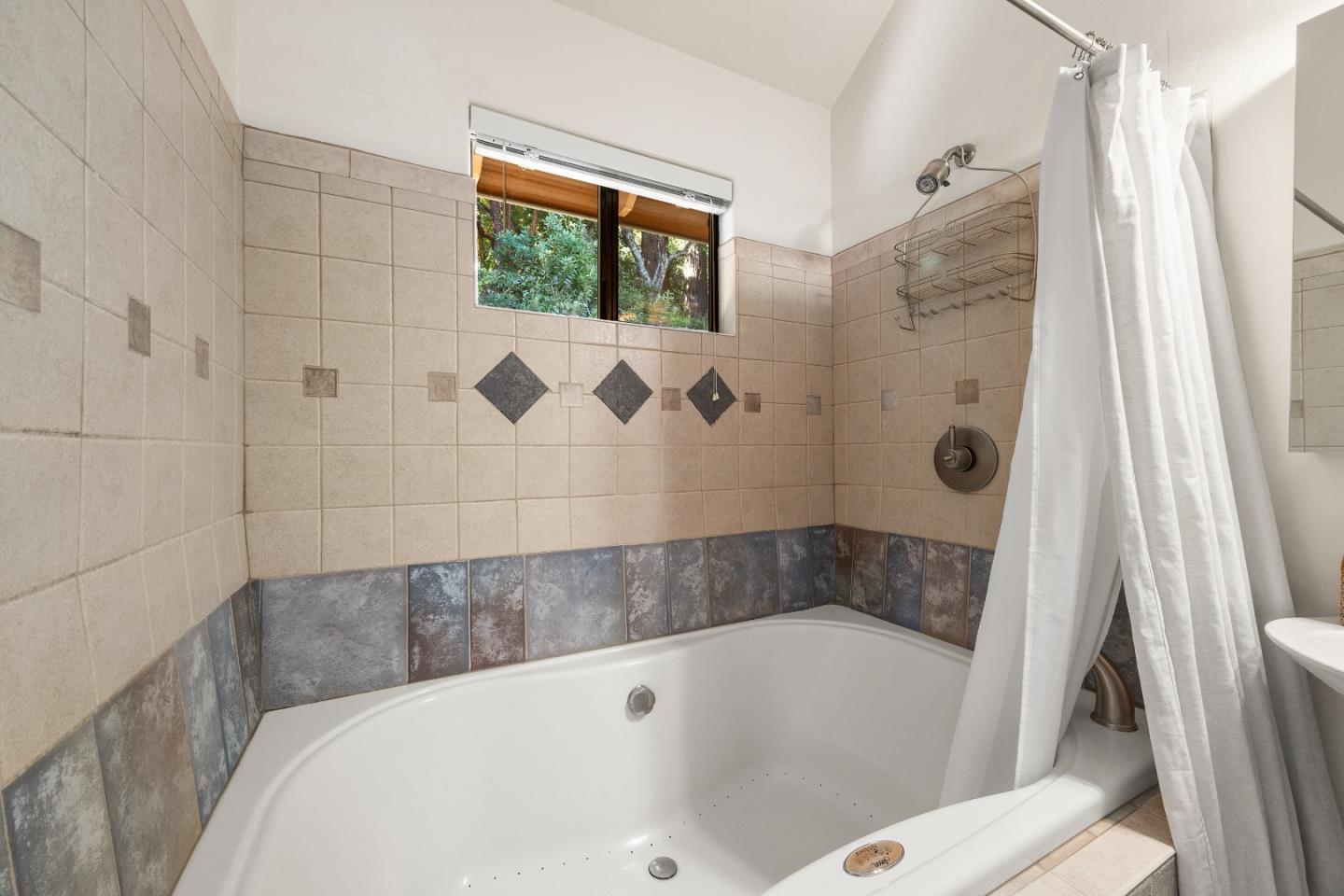 Detail Gallery Image 45 of 73 For 1081 Avocado Rd, Watsonville,  CA 95076 - 3 Beds | 2 Baths