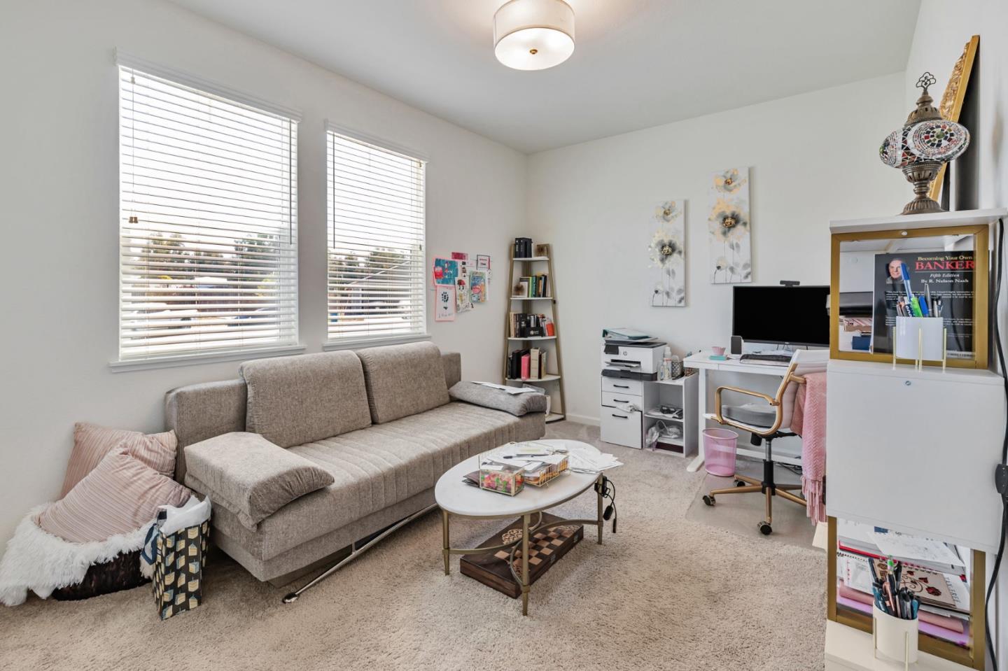 Detail Gallery Image 11 of 28 For 2880 Grayson Ct, Hollister,  CA 95023 - 4 Beds | 2 Baths