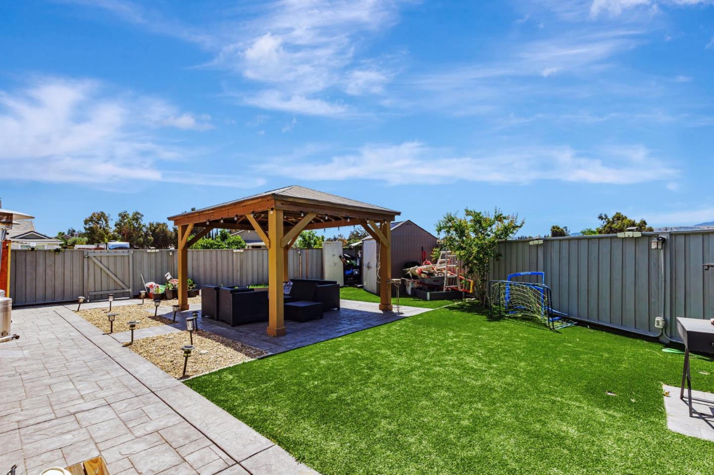 Detail Gallery Image 27 of 28 For 2880 Grayson Ct, Hollister,  CA 95023 - 4 Beds | 2 Baths