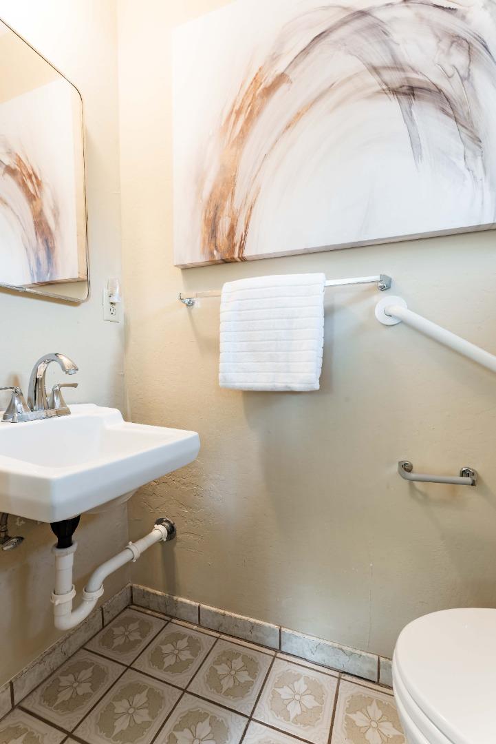 Detail Gallery Image 20 of 26 For 762 Emerson Ct, San Jose,  CA 95126 - 3 Beds | 1/1 Baths
