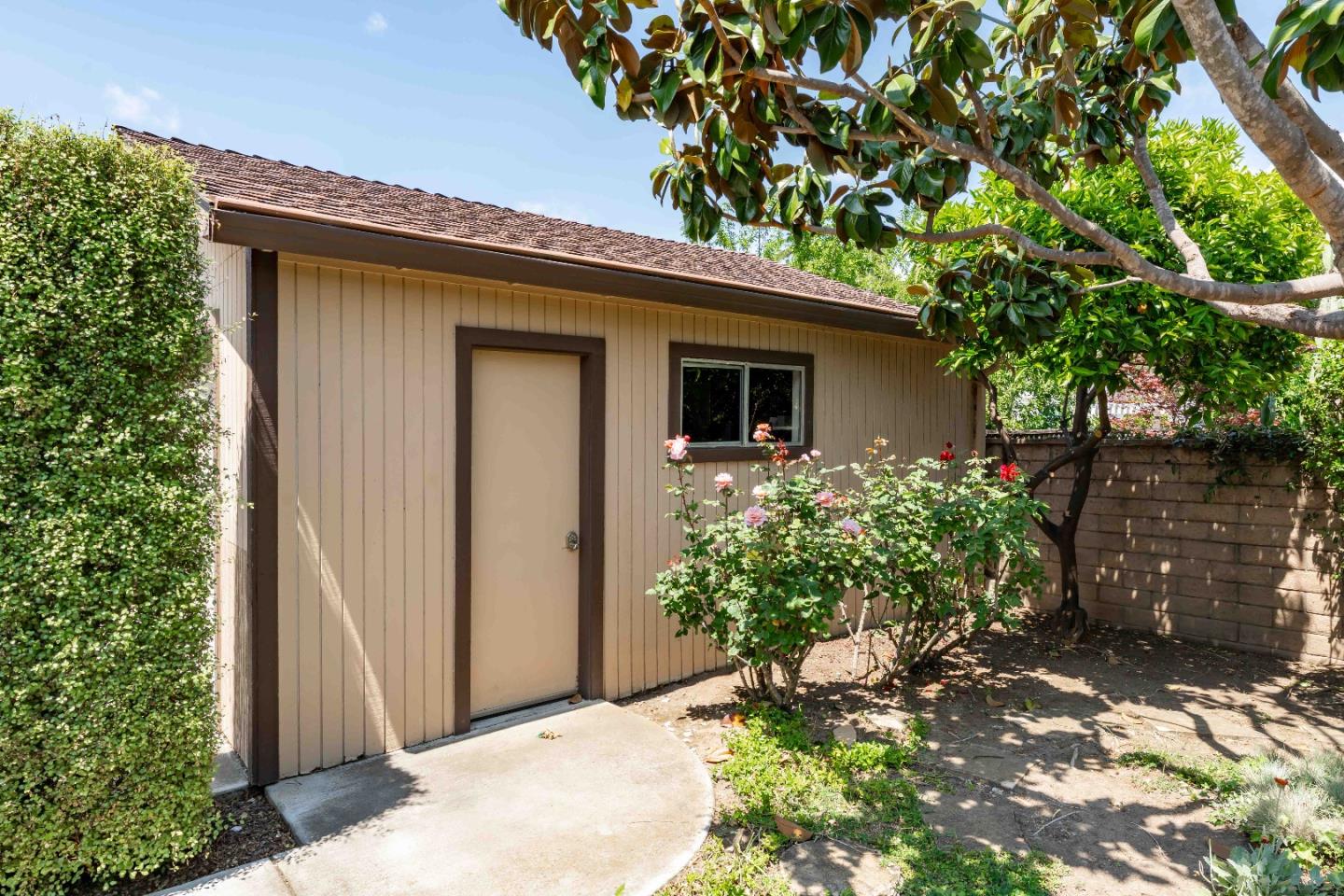 Detail Gallery Image 24 of 26 For 762 Emerson Ct, San Jose,  CA 95126 - 3 Beds | 1/1 Baths