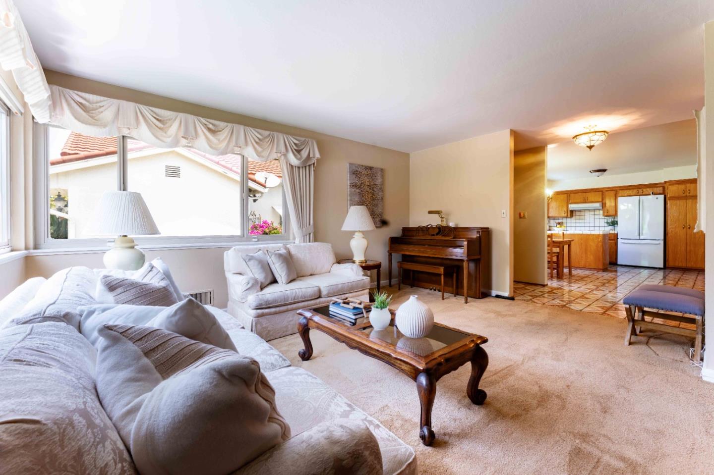 Detail Gallery Image 7 of 26 For 762 Emerson Ct, San Jose,  CA 95126 - 3 Beds | 1/1 Baths