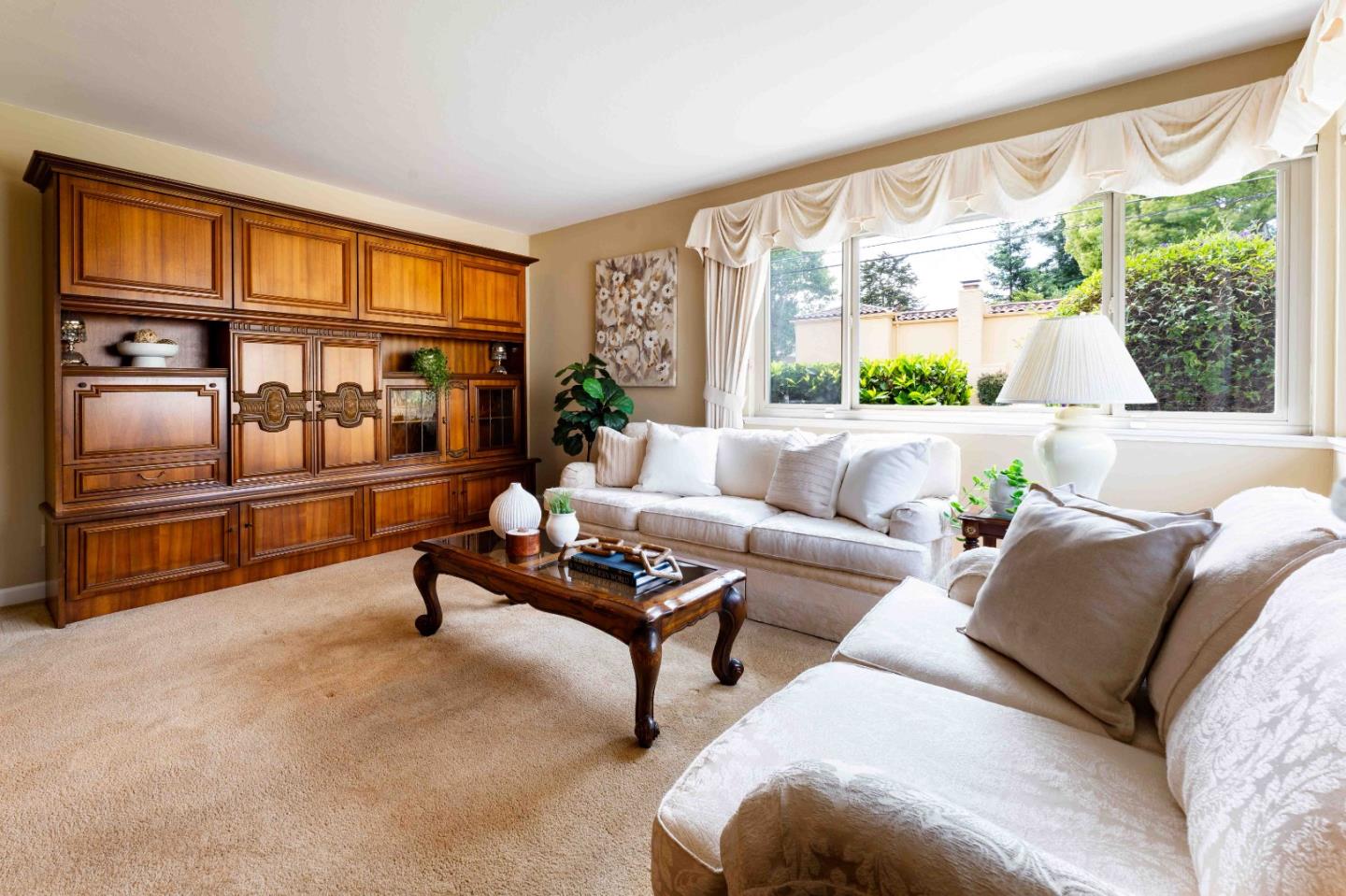 Detail Gallery Image 9 of 26 For 762 Emerson Ct, San Jose,  CA 95126 - 3 Beds | 1/1 Baths