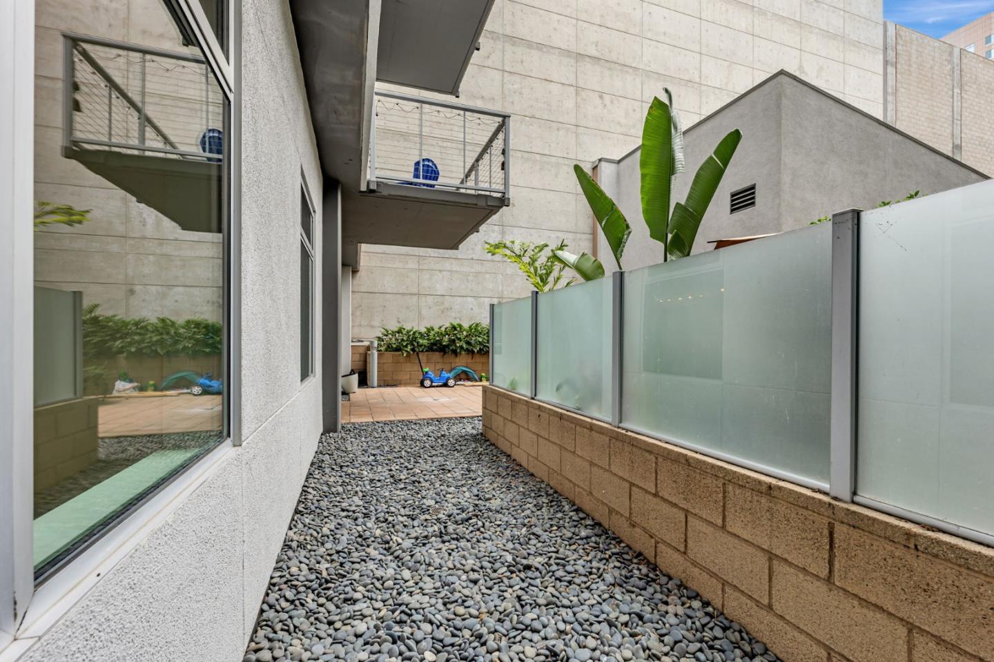 Detail Gallery Image 44 of 44 For 645 W 9th St #213,  Los Angeles,  CA 90015 - 2 Beds | 2 Baths
