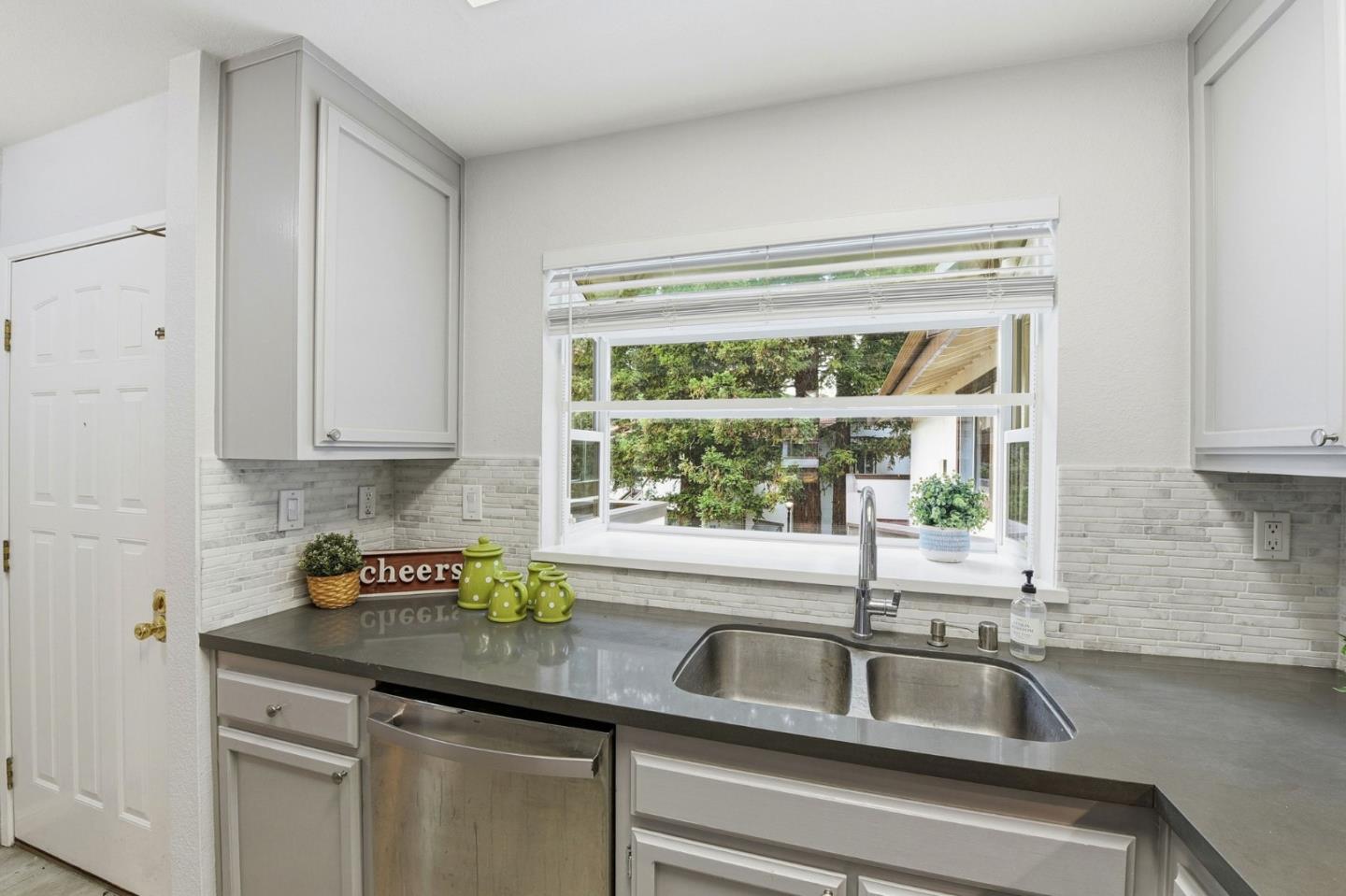 Detail Gallery Image 13 of 31 For 1400 Bowe Ave #1106,  Santa Clara,  CA 95051 - 2 Beds | 2 Baths
