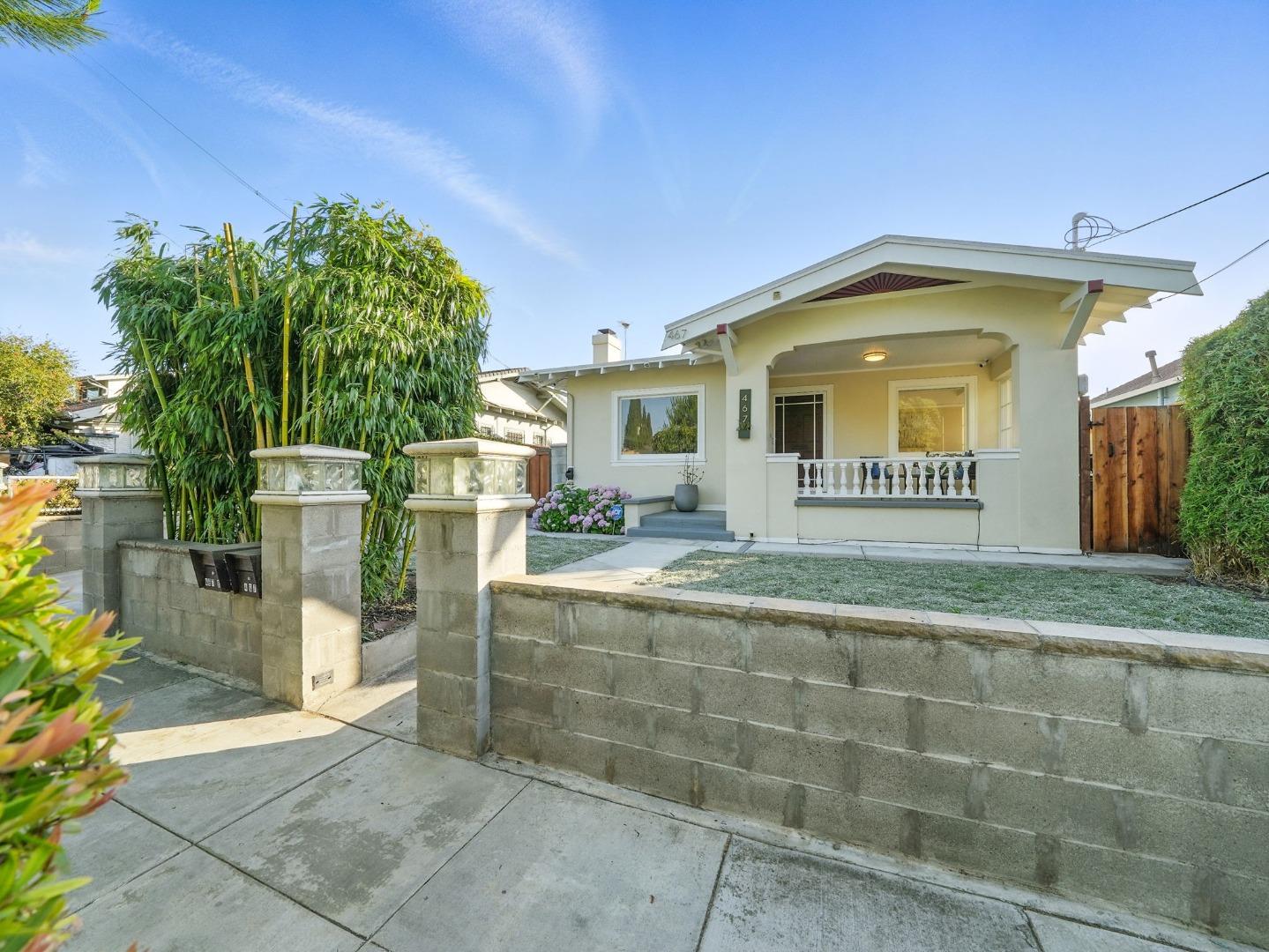 Detail Gallery Image 2 of 40 For 467 N 13th St, San Jose,  CA 95112 - 3 Beds | 3 Baths