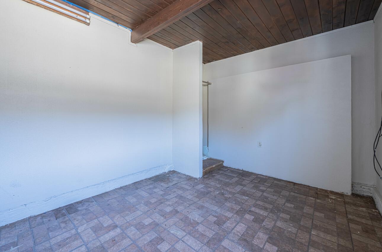 Detail Gallery Image 14 of 18 For 1208 Ramona Ave, Salinas,  CA 93906 - 3 Beds | 1 Baths