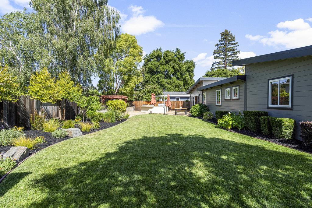 Detail Gallery Image 53 of 69 For 599 Dawn Dr, Sunnyvale,  CA 94087 - 4 Beds | 3 Baths