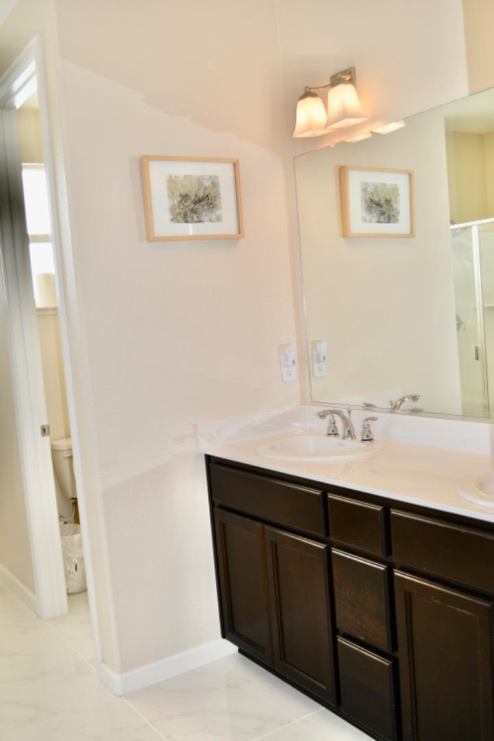 Detail Gallery Image 21 of 26 For 2284 Wiltshire Ct, Fairfield,  CA 94533 - 4 Beds | 2/1 Baths