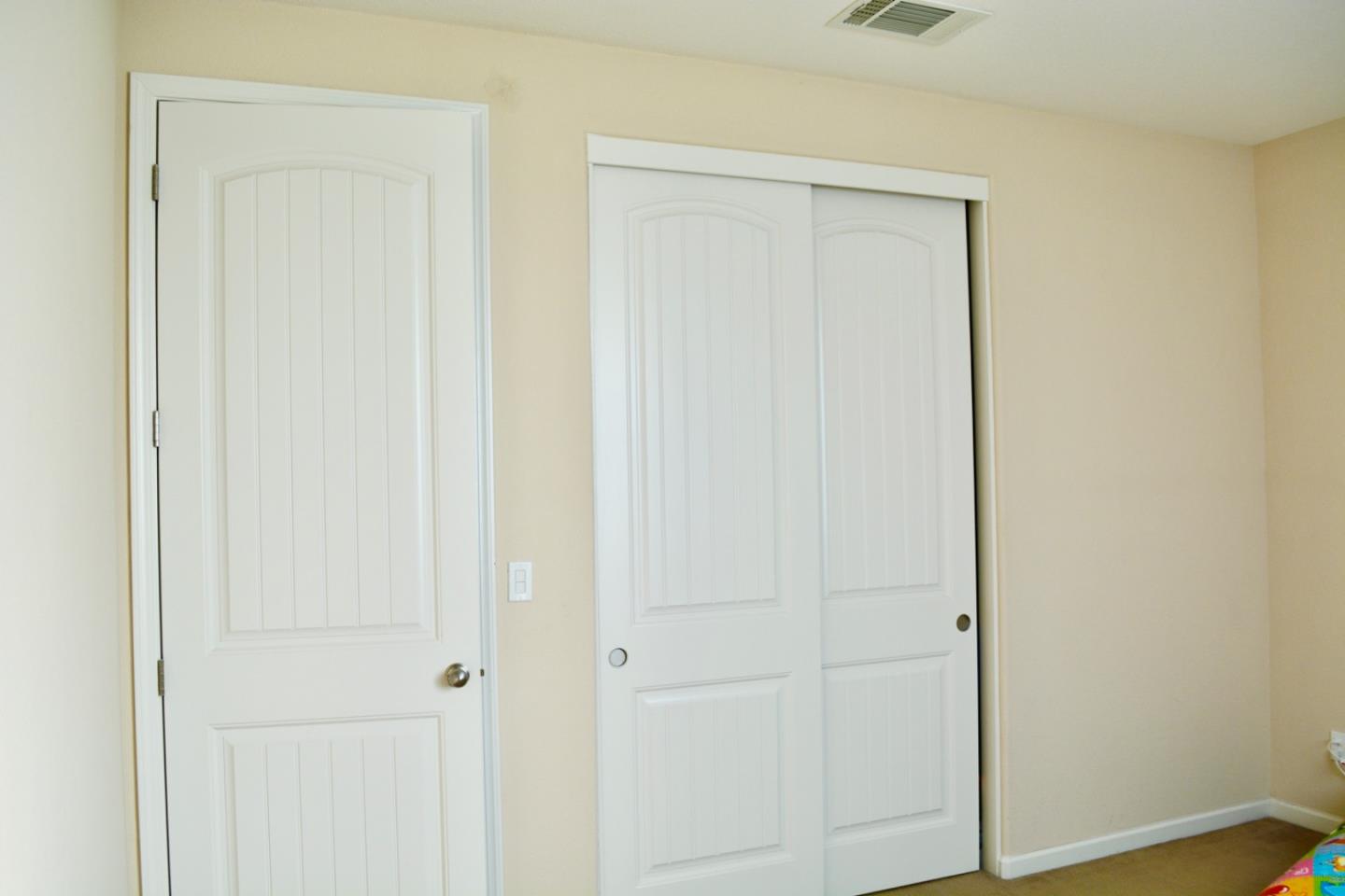 Detail Gallery Image 25 of 26 For 2284 Wiltshire Ct, Fairfield,  CA 94533 - 4 Beds | 2/1 Baths