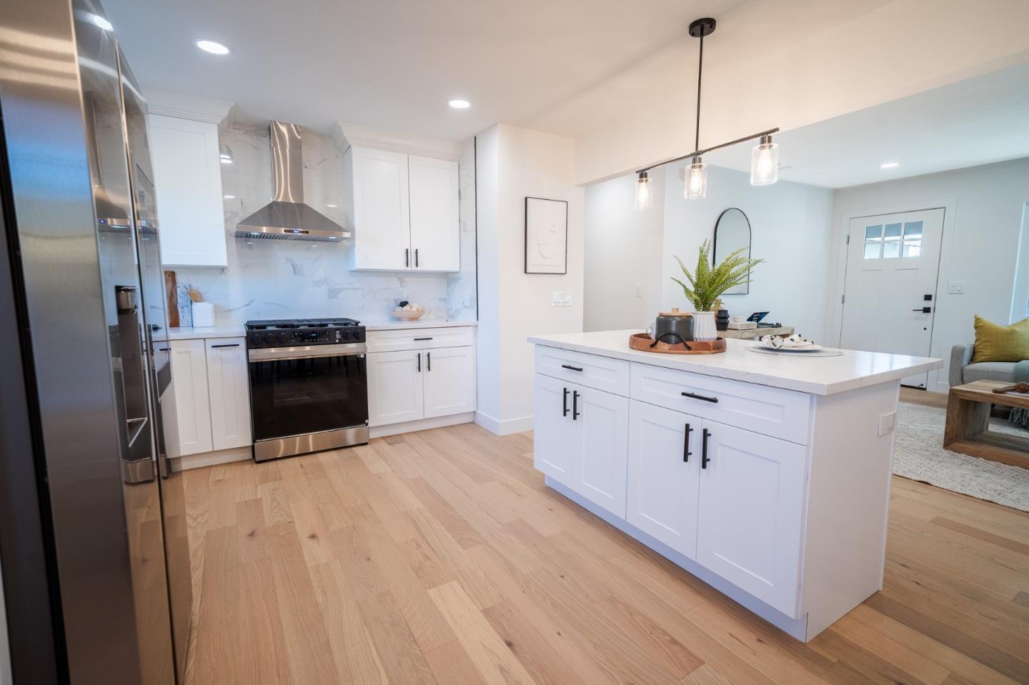 Detail Gallery Image 7 of 34 For 3108 Tristian Ave, San Jose,  CA 95127 - 3 Beds | 2 Baths