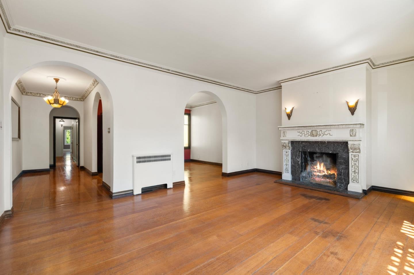 Detail Gallery Image 9 of 53 For 3633-3635 Webster St, San Francisco,  CA 94123 - – Beds | – Baths