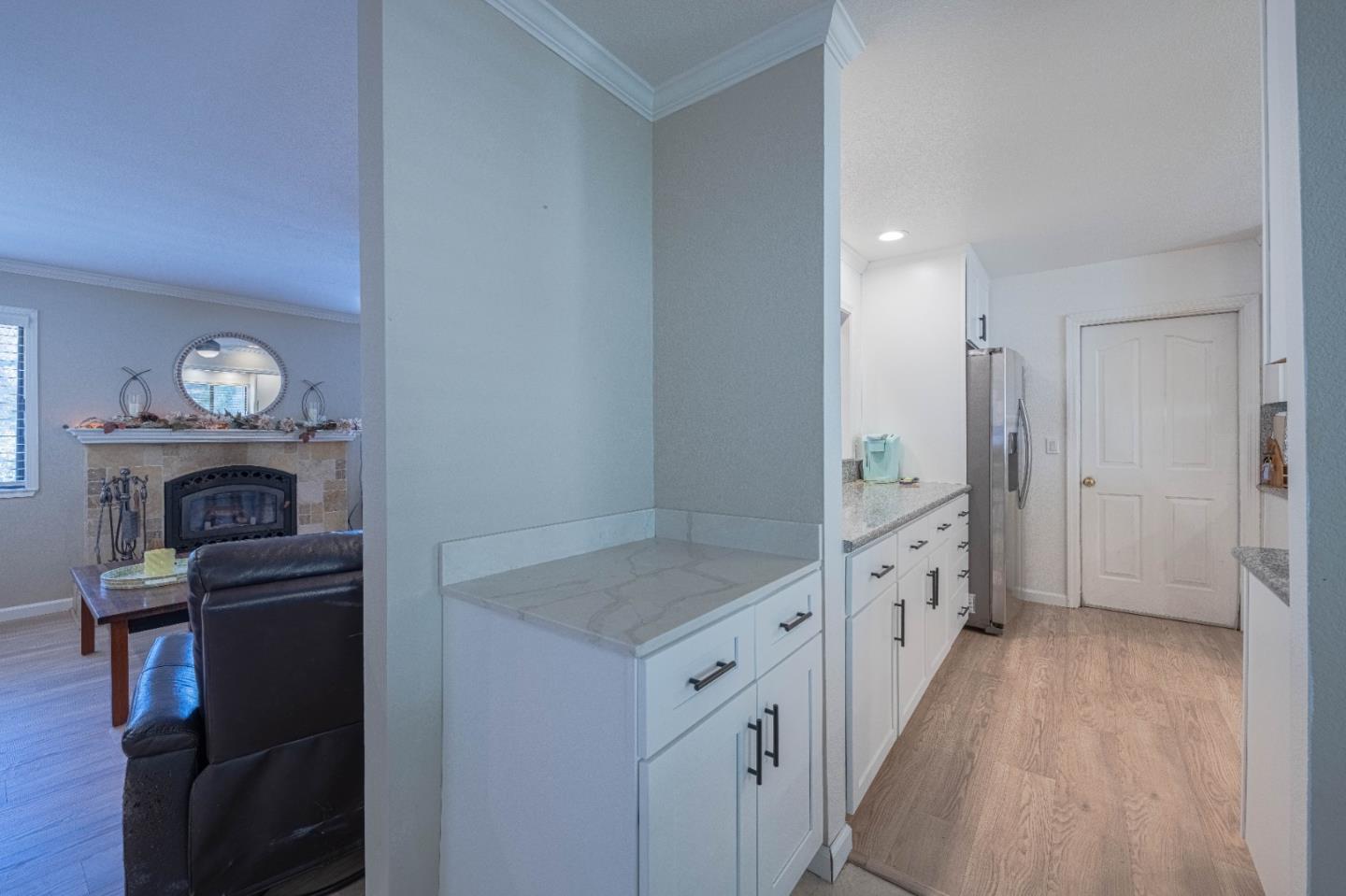 Detail Gallery Image 19 of 51 For 5240 Strong Cir, Royal Oaks,  CA 95076 - 4 Beds | 2/1 Baths