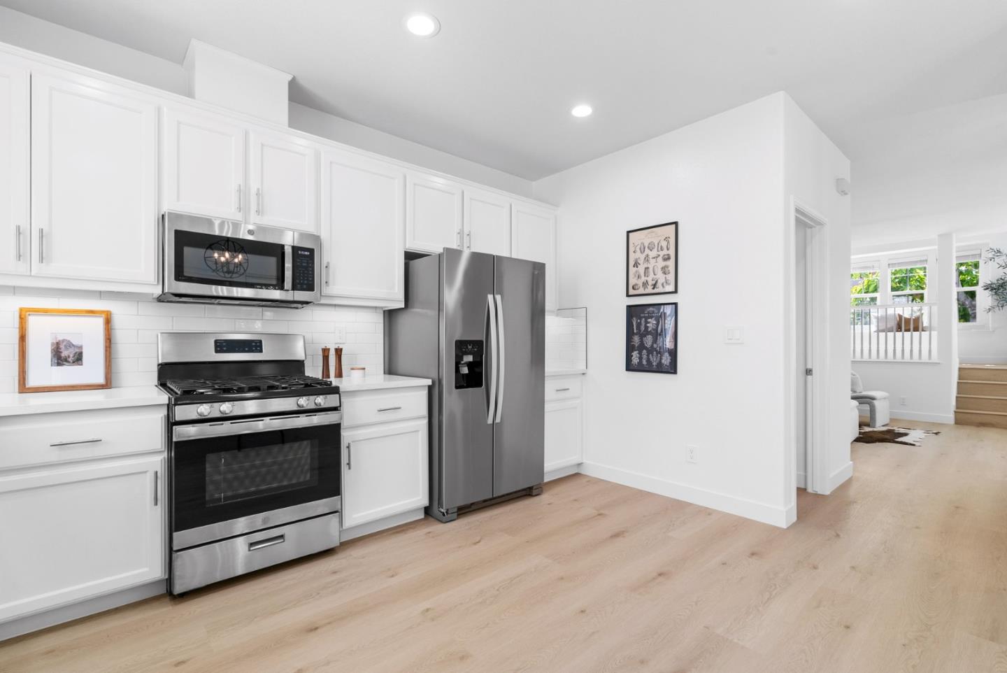 Detail Gallery Image 18 of 55 For 4337 Watson Cir, Santa Clara,  CA 95054 - 3 Beds | 3/1 Baths