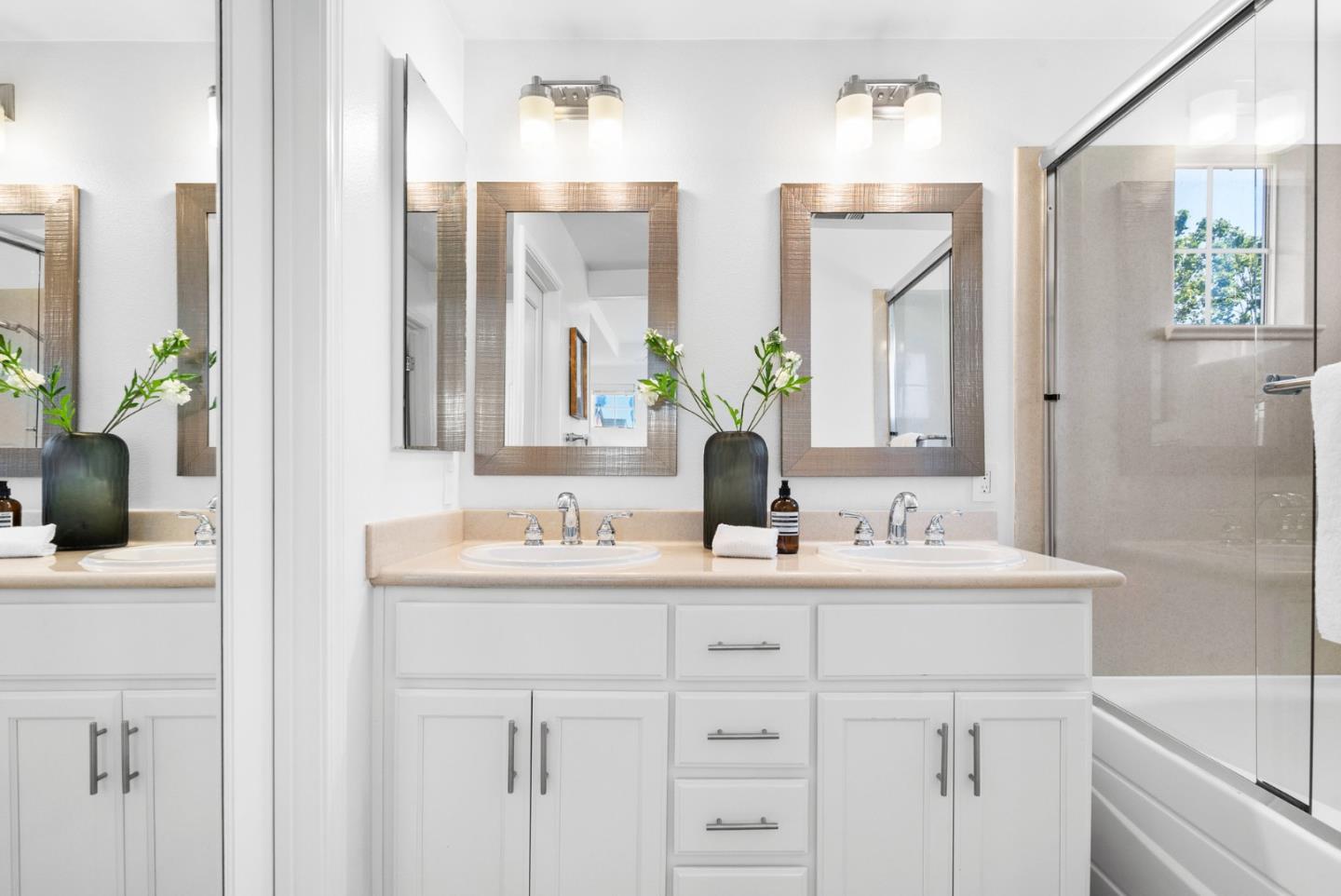 Detail Gallery Image 32 of 55 For 4337 Watson Cir, Santa Clara,  CA 95054 - 3 Beds | 3/1 Baths