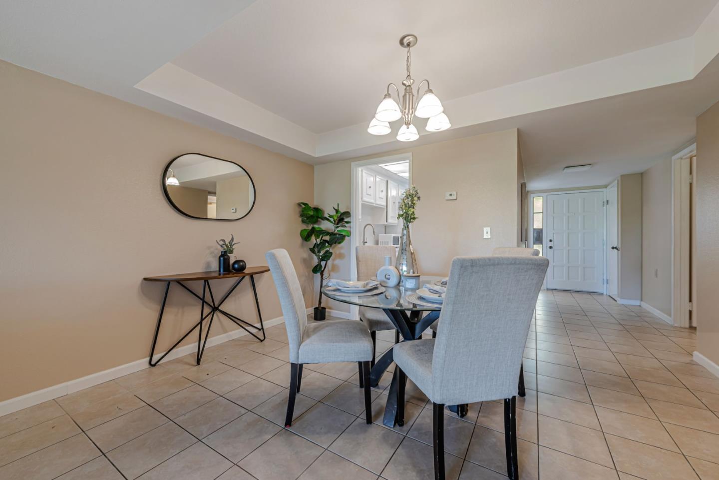 Detail Gallery Image 15 of 47 For 5533 Cribari Cir, San Jose,  CA 95135 - 2 Beds | 2 Baths