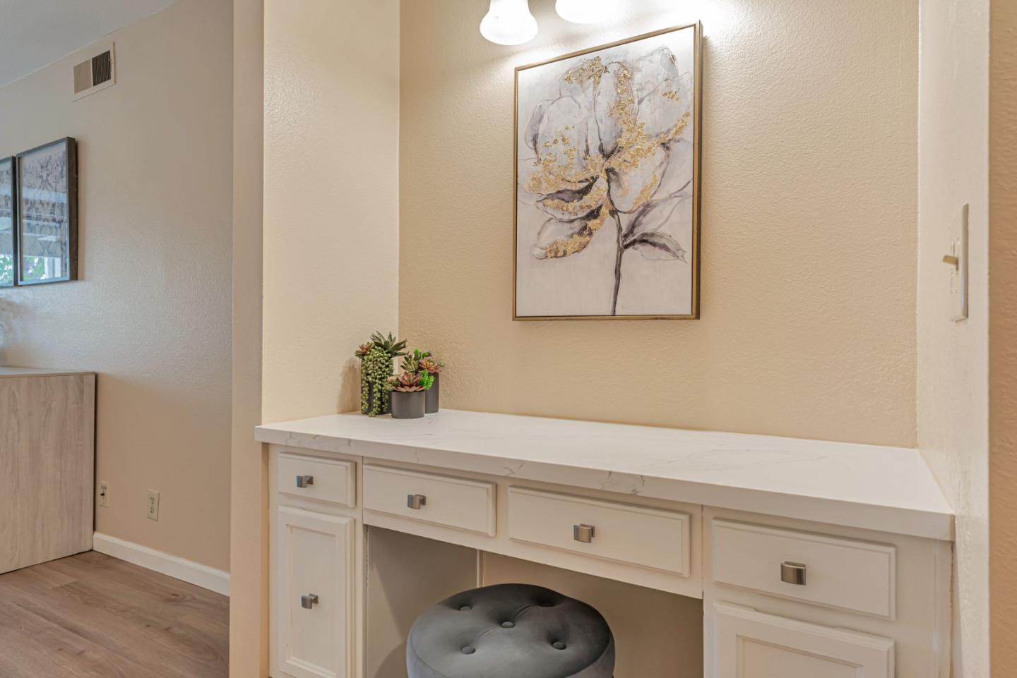 Detail Gallery Image 18 of 47 For 5533 Cribari Cir, San Jose,  CA 95135 - 2 Beds | 2 Baths