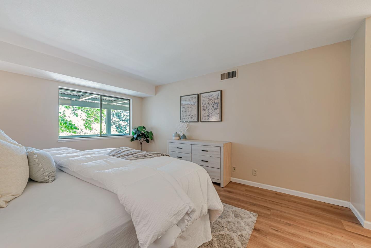 Detail Gallery Image 24 of 47 For 5533 Cribari Cir, San Jose,  CA 95135 - 2 Beds | 2 Baths