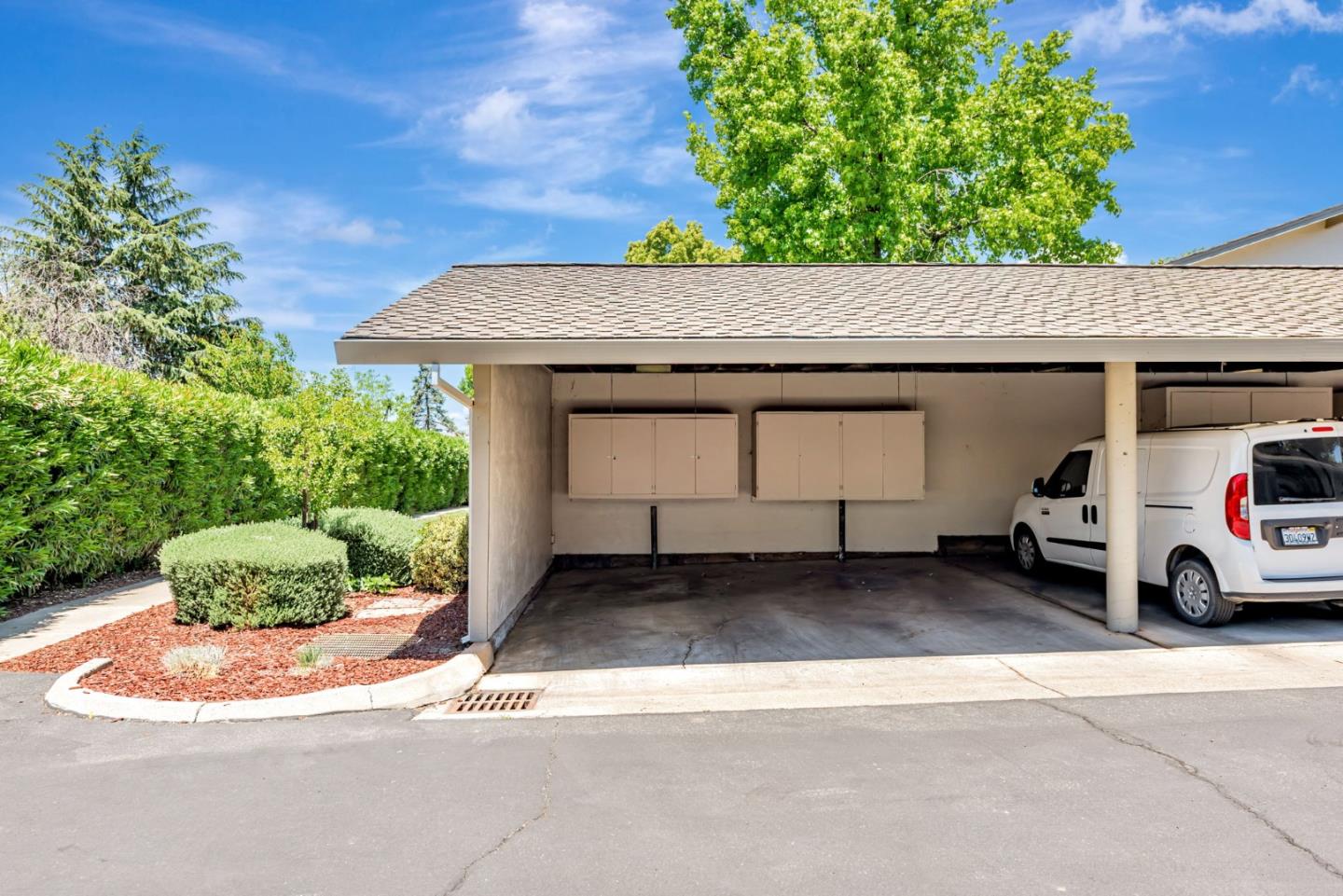 Detail Gallery Image 32 of 47 For 5533 Cribari Cir, San Jose,  CA 95135 - 2 Beds | 2 Baths