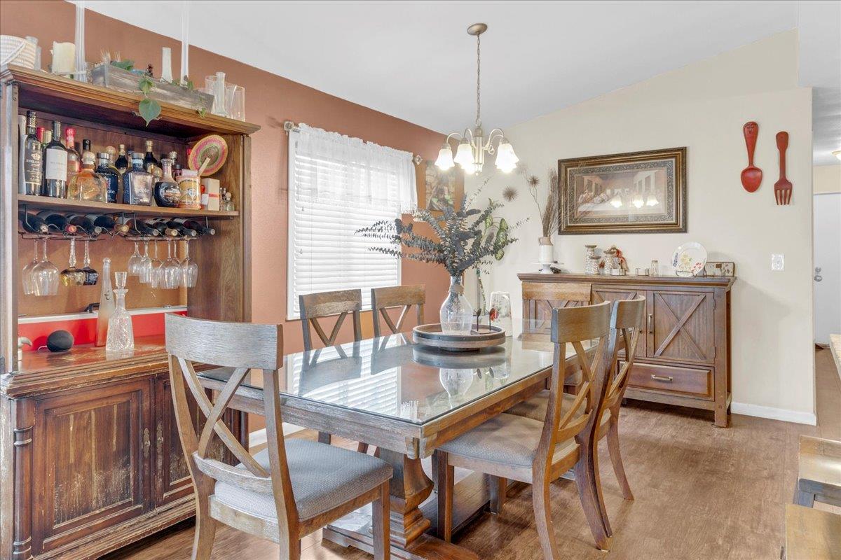 Detail Gallery Image 10 of 29 For 20 Russell Rd St #138,  Salinas,  CA 93906 - 2 Beds | 2 Baths
