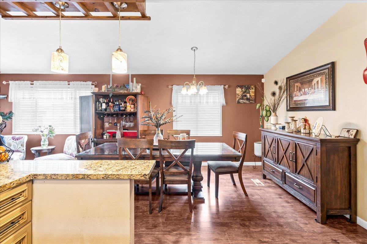 Detail Gallery Image 13 of 29 For 20 Russell Rd St #138,  Salinas,  CA 93906 - 2 Beds | 2 Baths