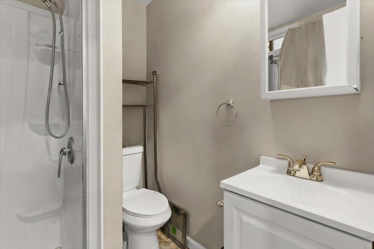 Detail Gallery Image 20 of 29 For 20 Russell Rd St #138,  Salinas,  CA 93906 - 2 Beds | 2 Baths
