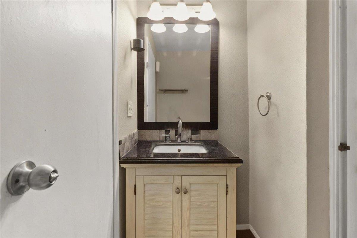 Detail Gallery Image 24 of 29 For 20 Russell Rd St #138,  Salinas,  CA 93906 - 2 Beds | 2 Baths