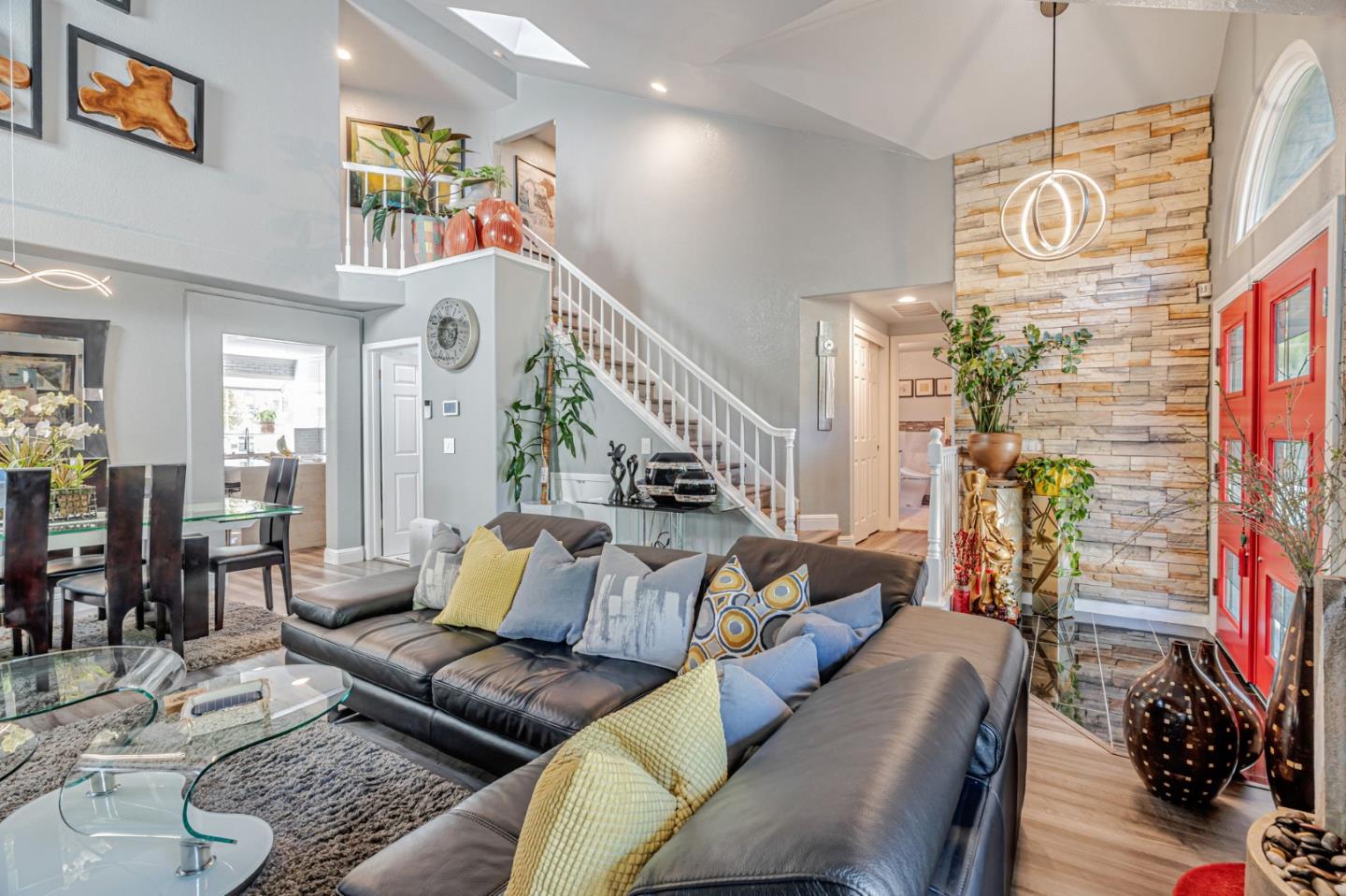 Detail Gallery Image 13 of 72 For 1410 Lundy Ave, San Jose,  CA 95131 - 4 Beds | 2/1 Baths